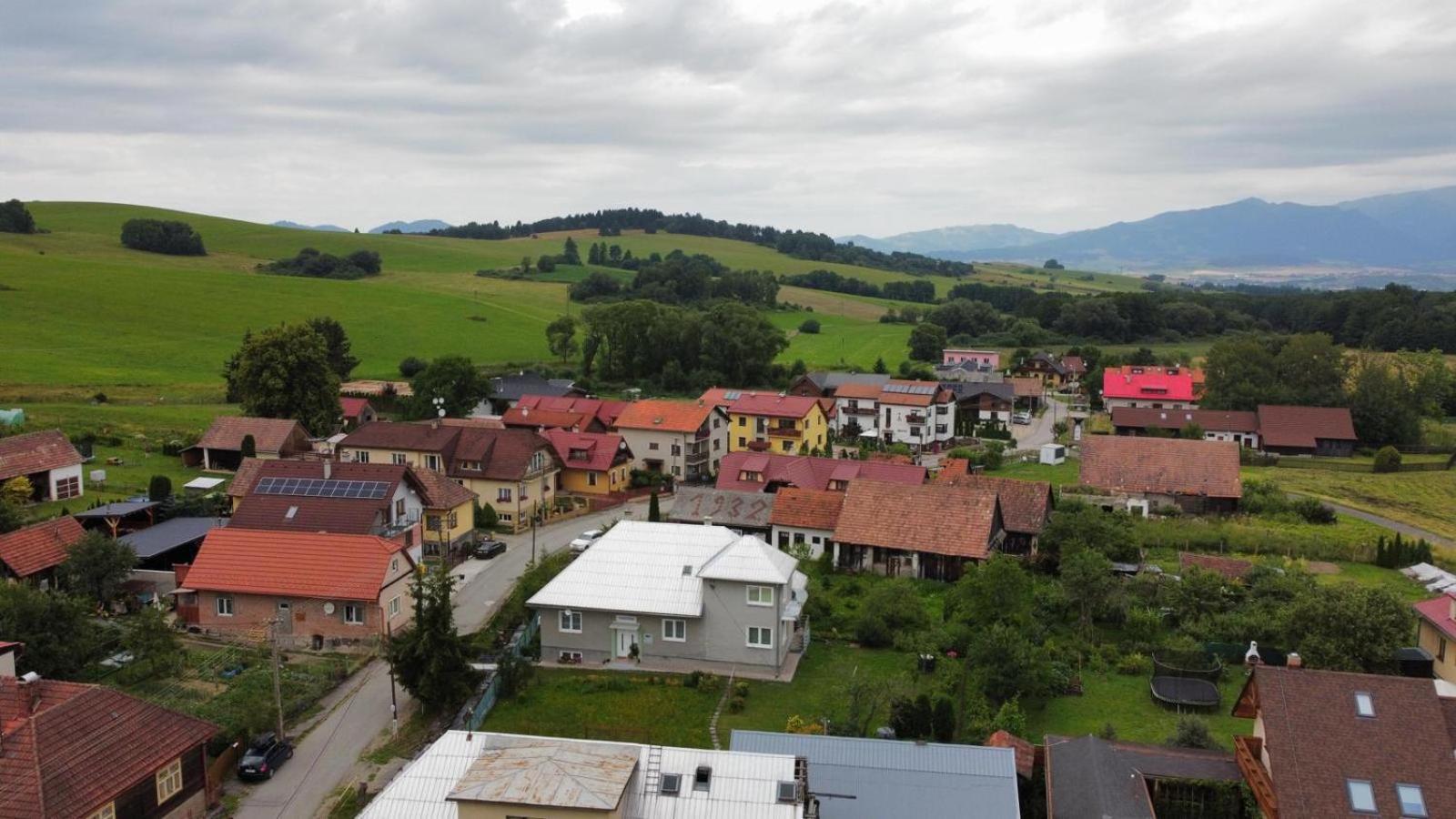 Hotel Berg Liptov Liptovský Mikuláš Exterior foto